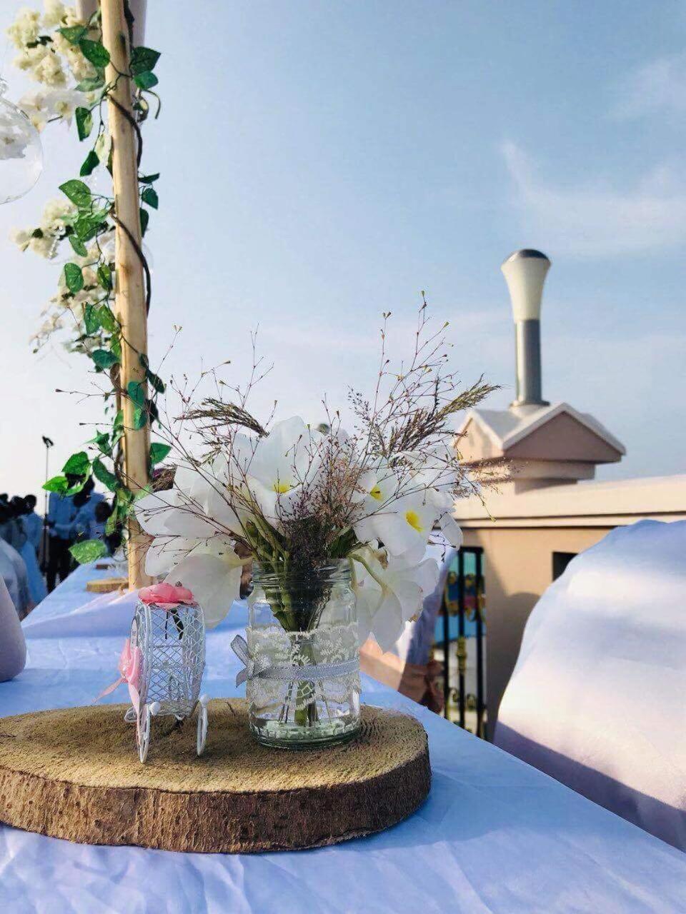 Abuharee Grand Hotel Addu City Bagian luar foto