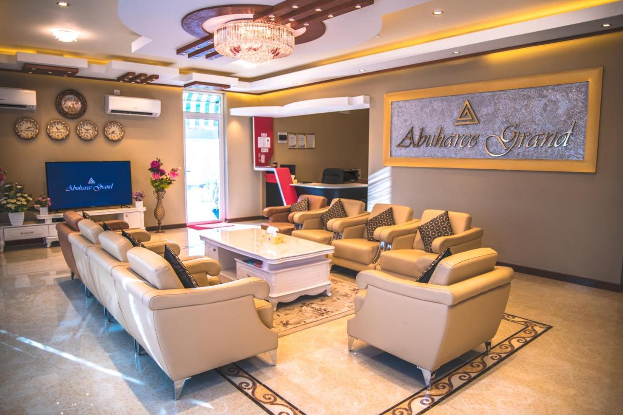 Abuharee Grand Hotel Addu City Bagian luar foto